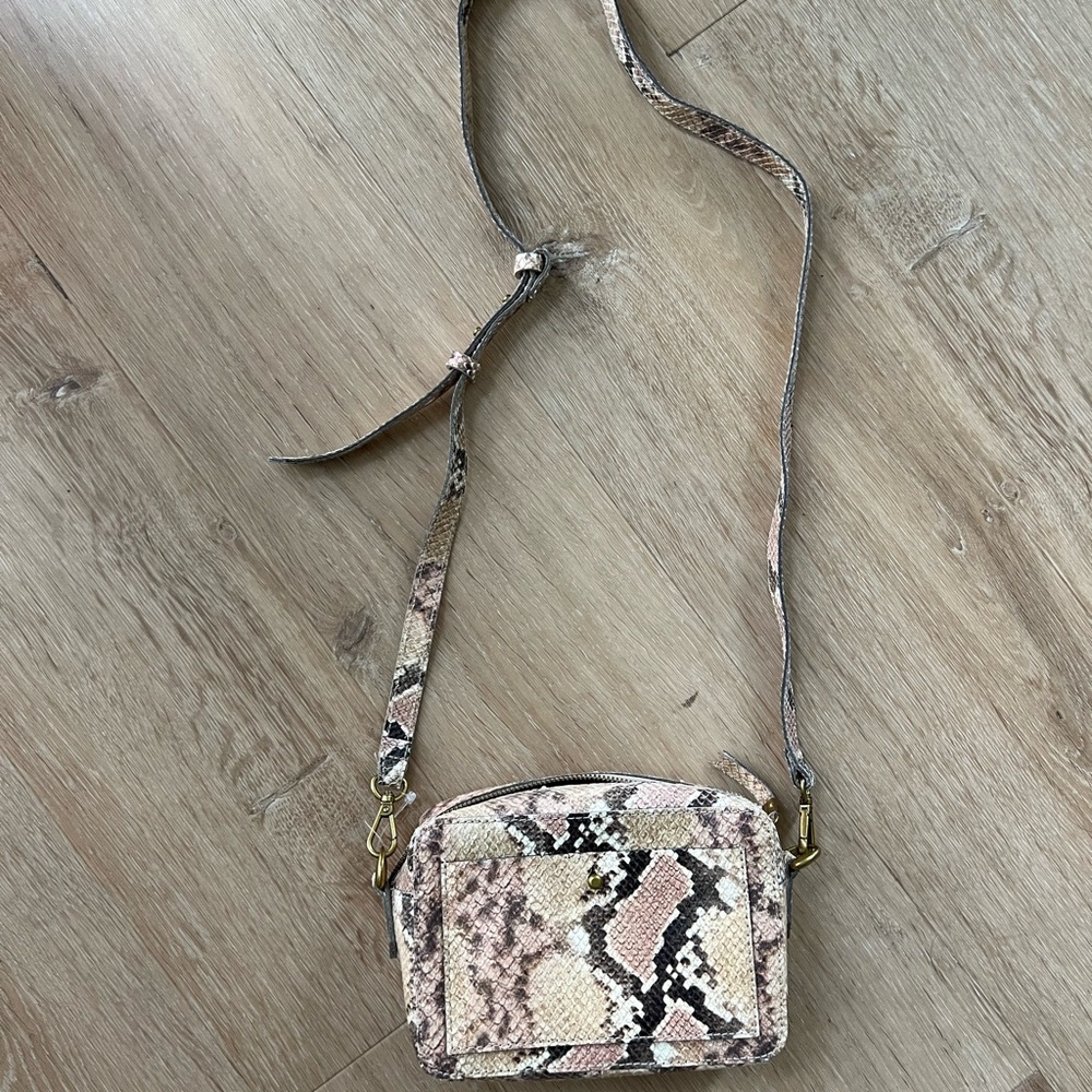 Madewell transport purse